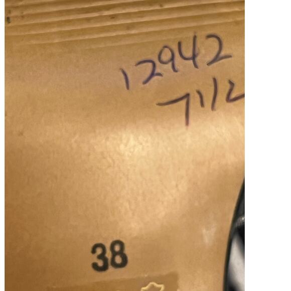 Ogetti by Carla Scarpa Womens 7.5 Black/Silver Leather Dressy High Heel Pumps - Picture 3 of 10